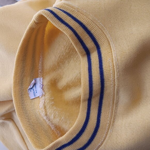 Medium Vintage Creslan Sweatshirt Yellow Pullover Top Ringer Striped Collar 70s - Picture 8 of 9
